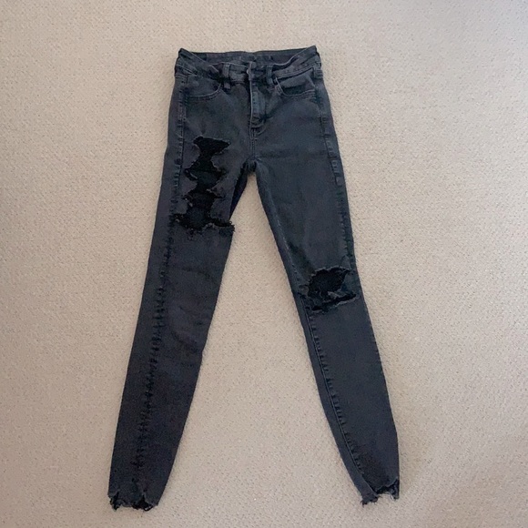 AEO| NEXT LEVEL STRETCH distressed jeans